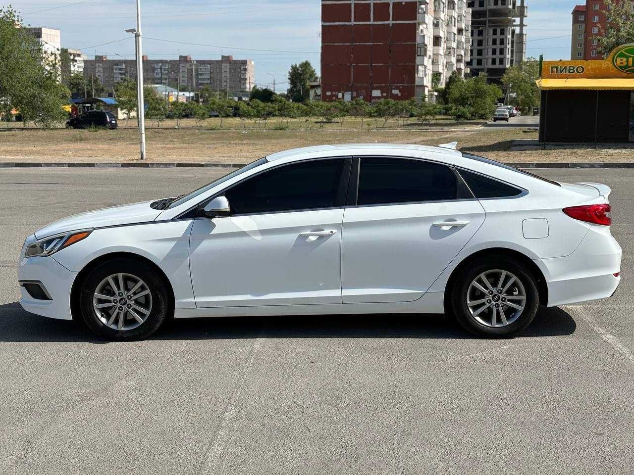 Hyundai Sonata 2016 2.4 Бензин Обмін/Розстрочка п внесок 2800$