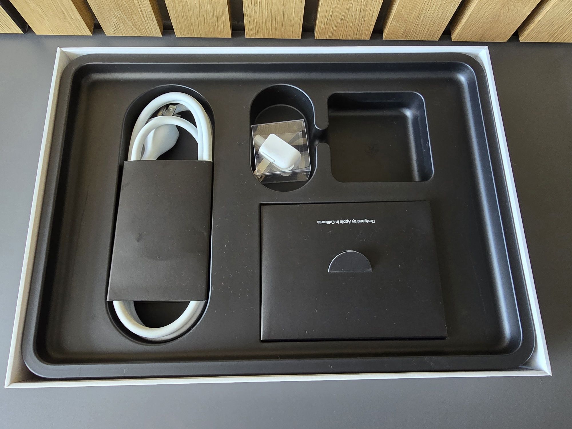 Продається Apple MacBook Pro 13