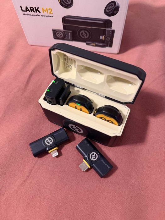 Microfone Hollyland Lark M2 Combo (2TX+3RX)
