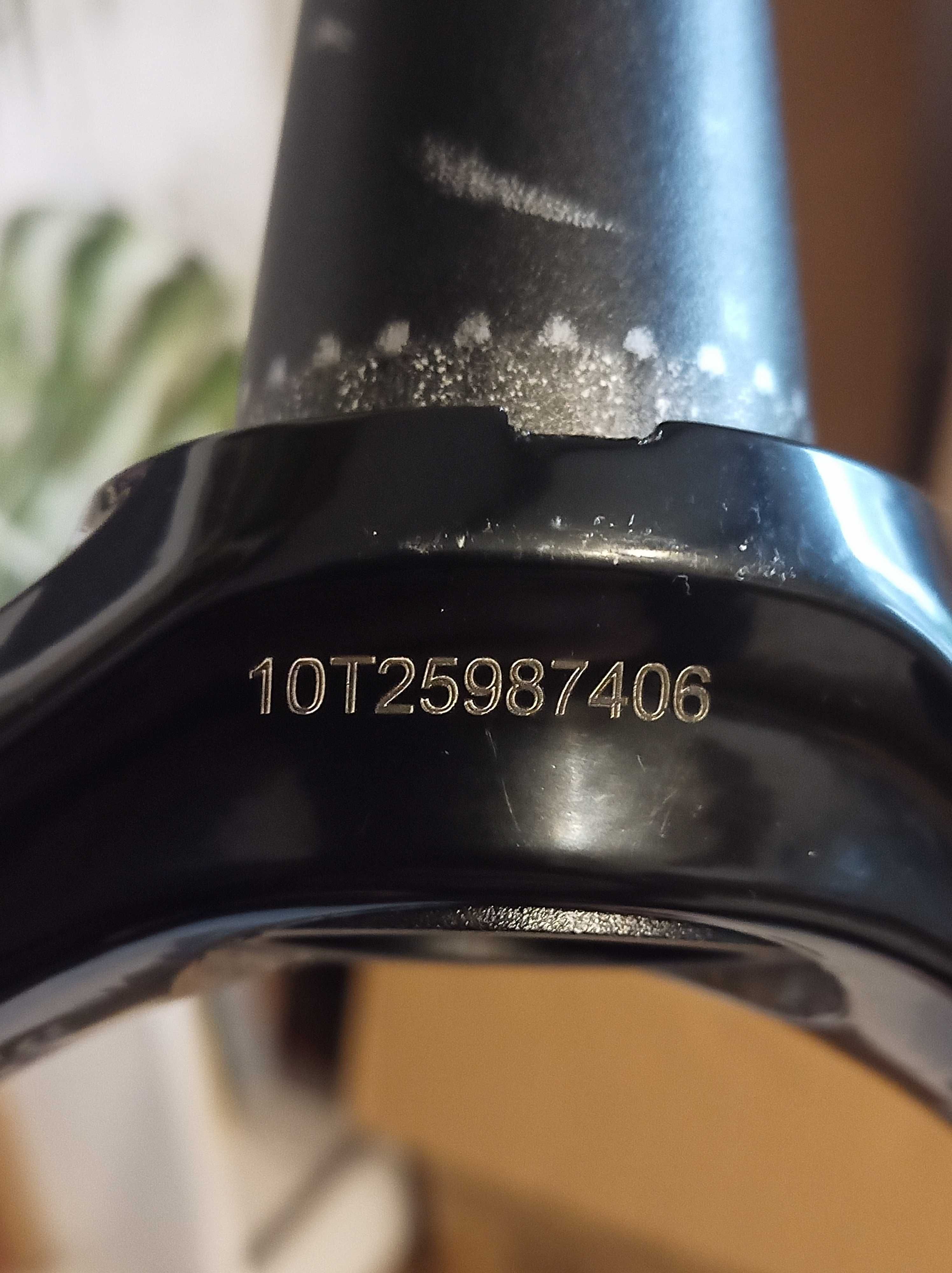 Przedni widelec, Rock Shox YARI 160mm, koło 29, Amortyzator jak nowy