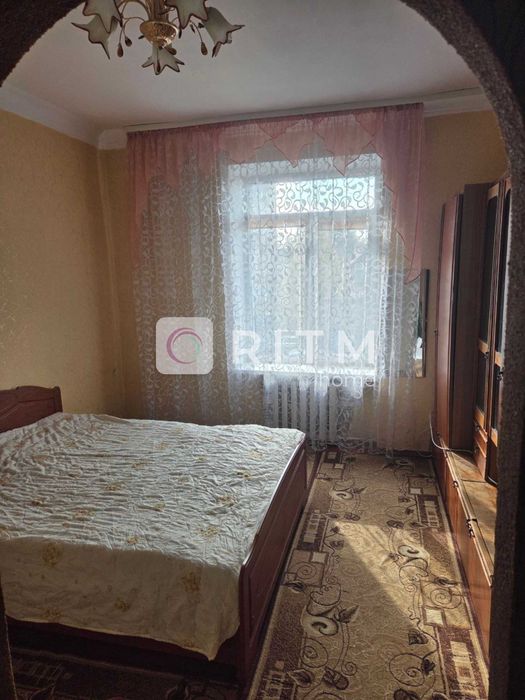 Продам кімнату в гуртожитку на Воз'єднанні!