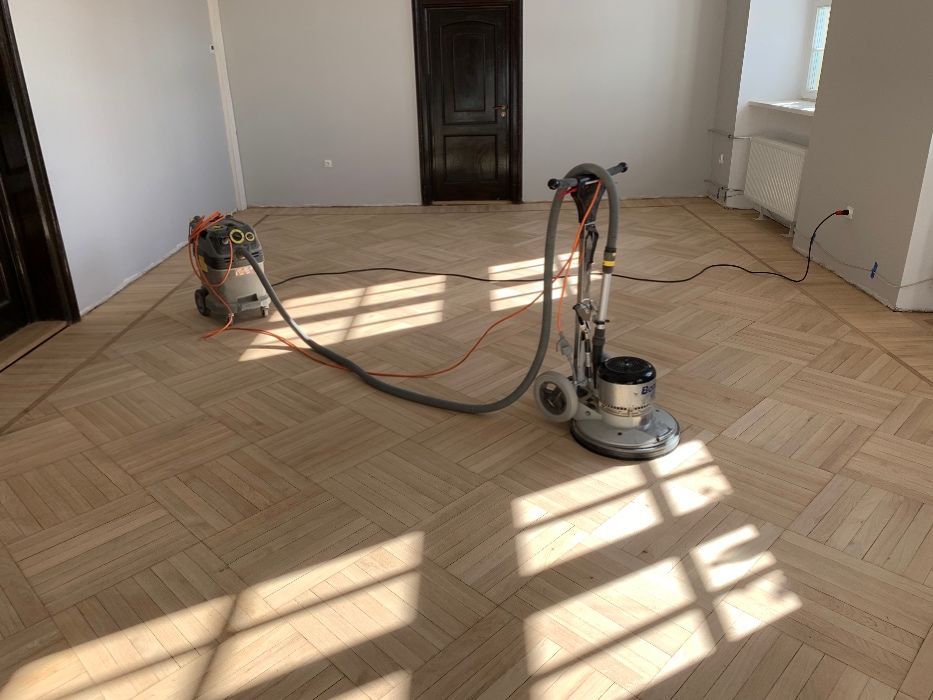 Cyklinowanie  Parkiety Deski Schody-wolne terminy