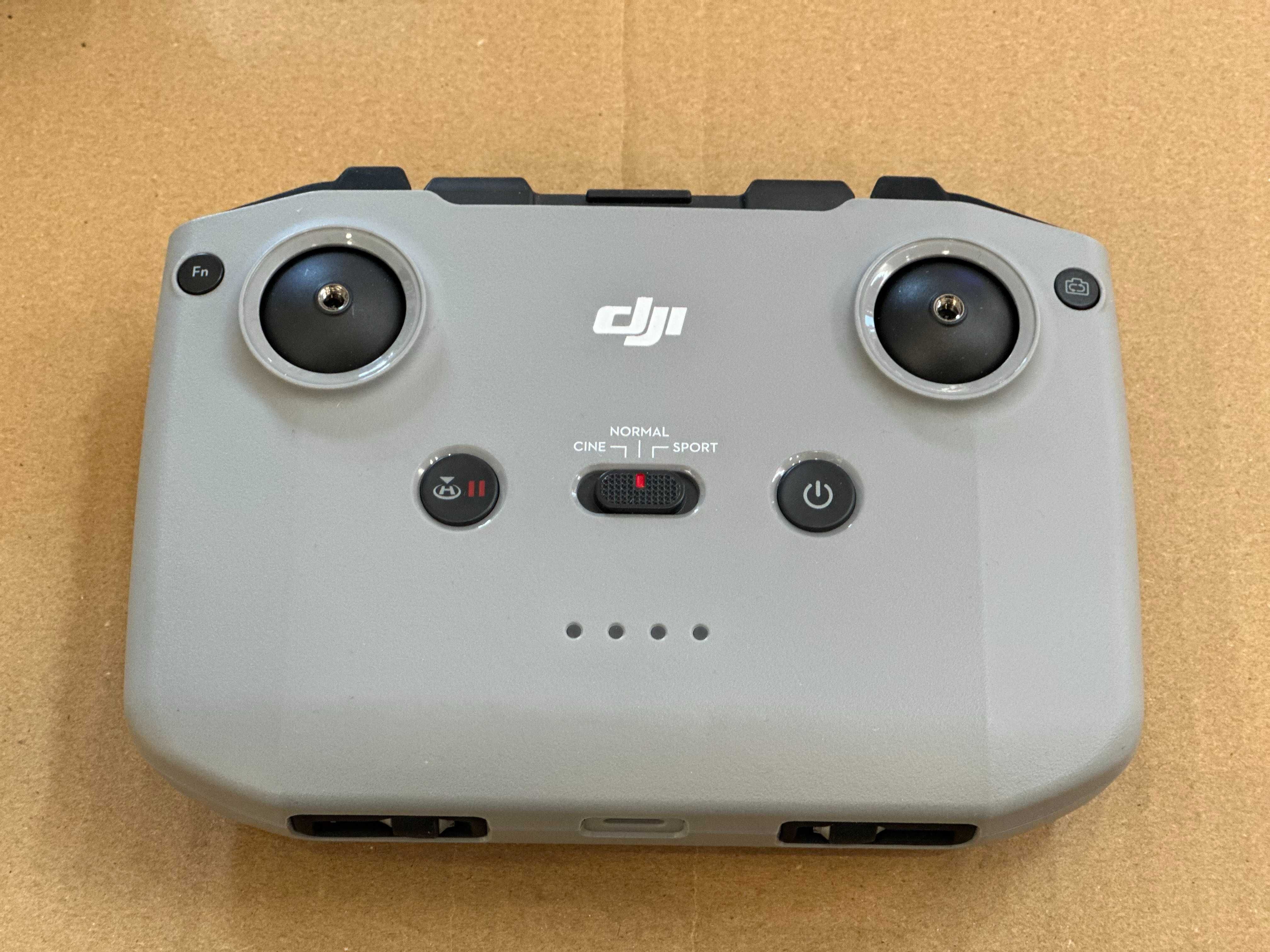 Dron DJI Mini 2 (Mavic Mini 2) / RATY