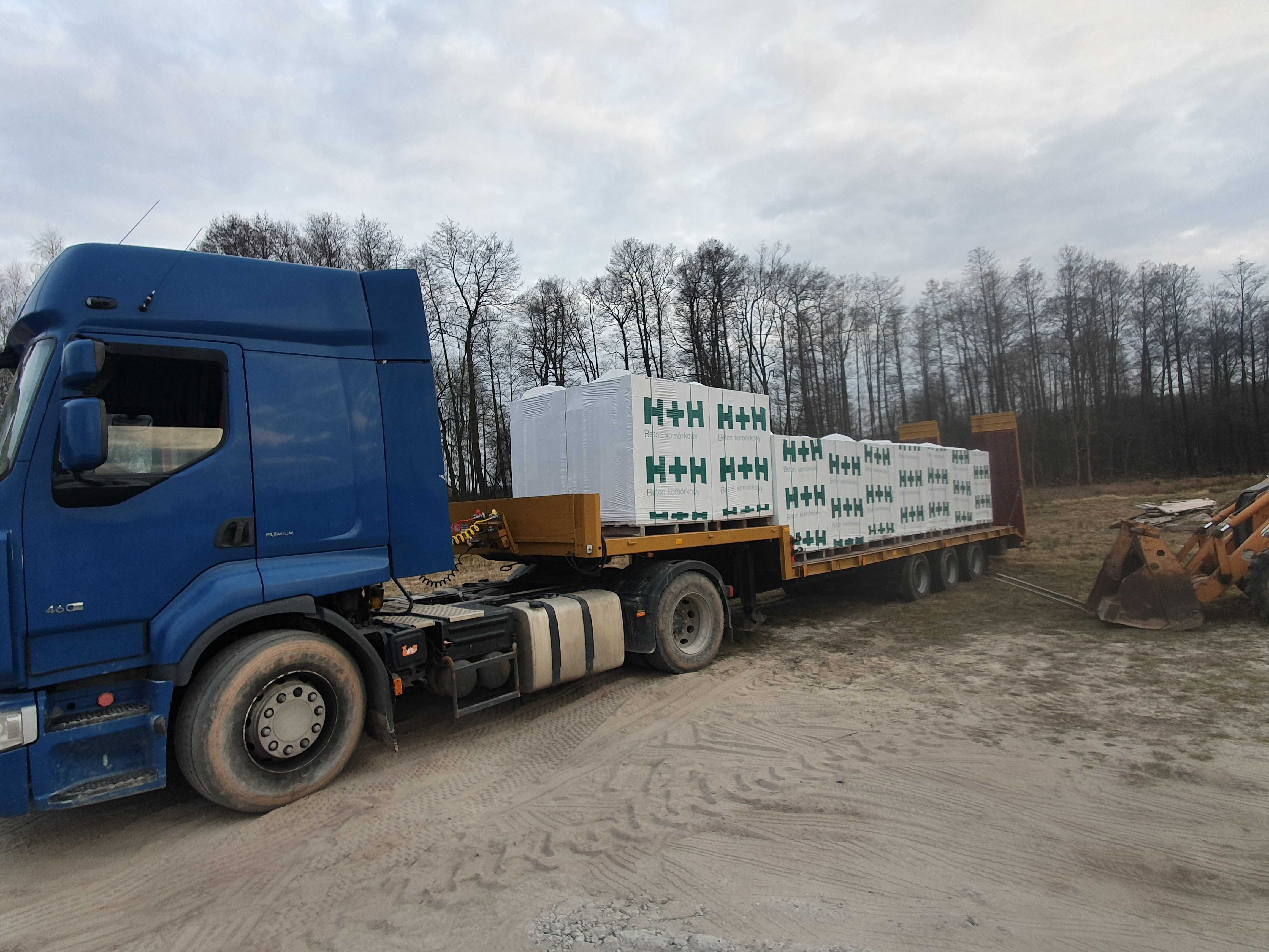 Transport niskopodwoziem maszyn budowlanych, rolniczych, materiałow