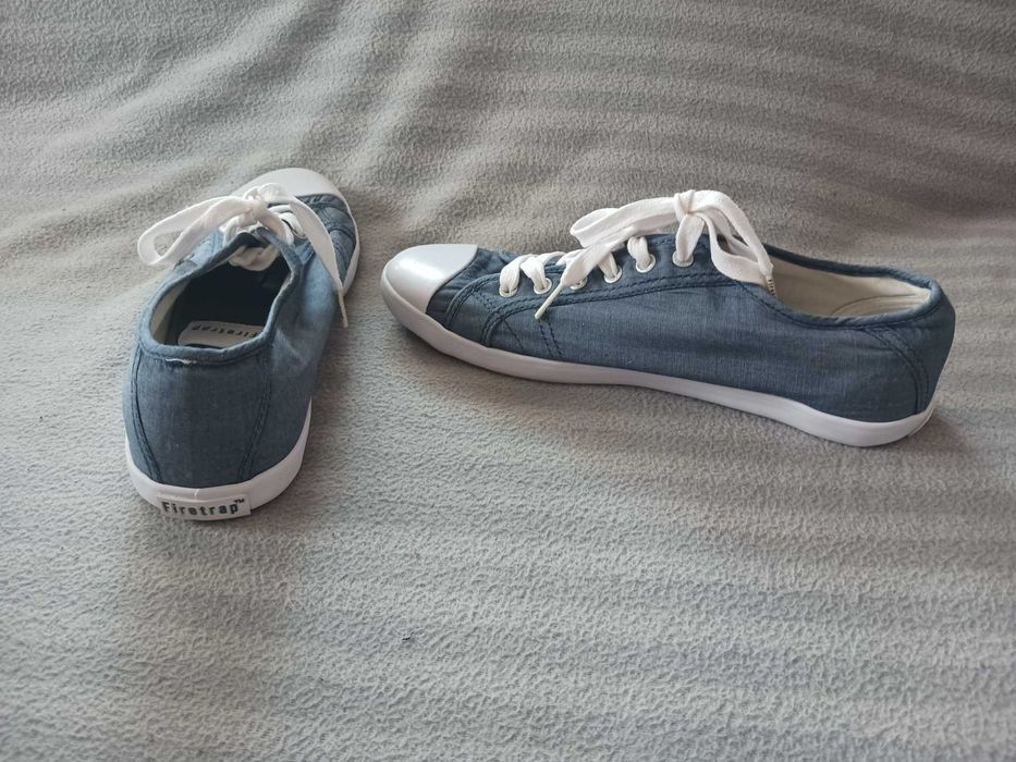 Trampki Manufaktured by FIRETRAP London W3, rozm.43