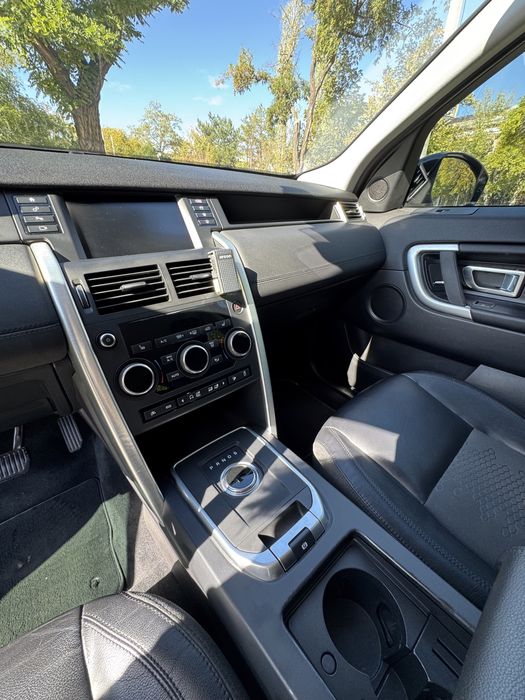 Land Rover Discovery sport 2017