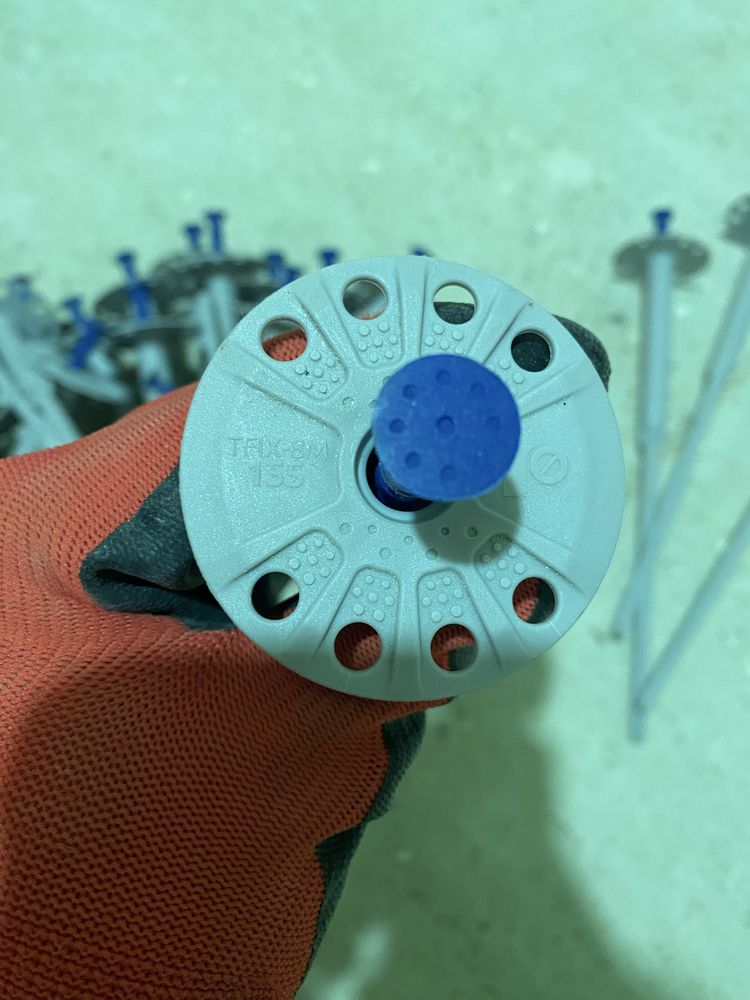 Kołek fasadowy rawlplug R-TFIX-8M 155 295