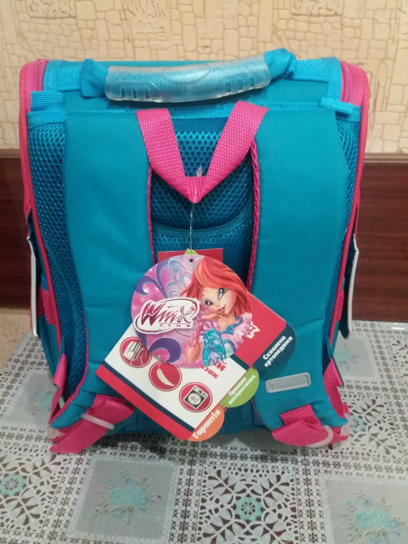 Новый школьный рюкзак для девочки. с бирками, не ношеный.