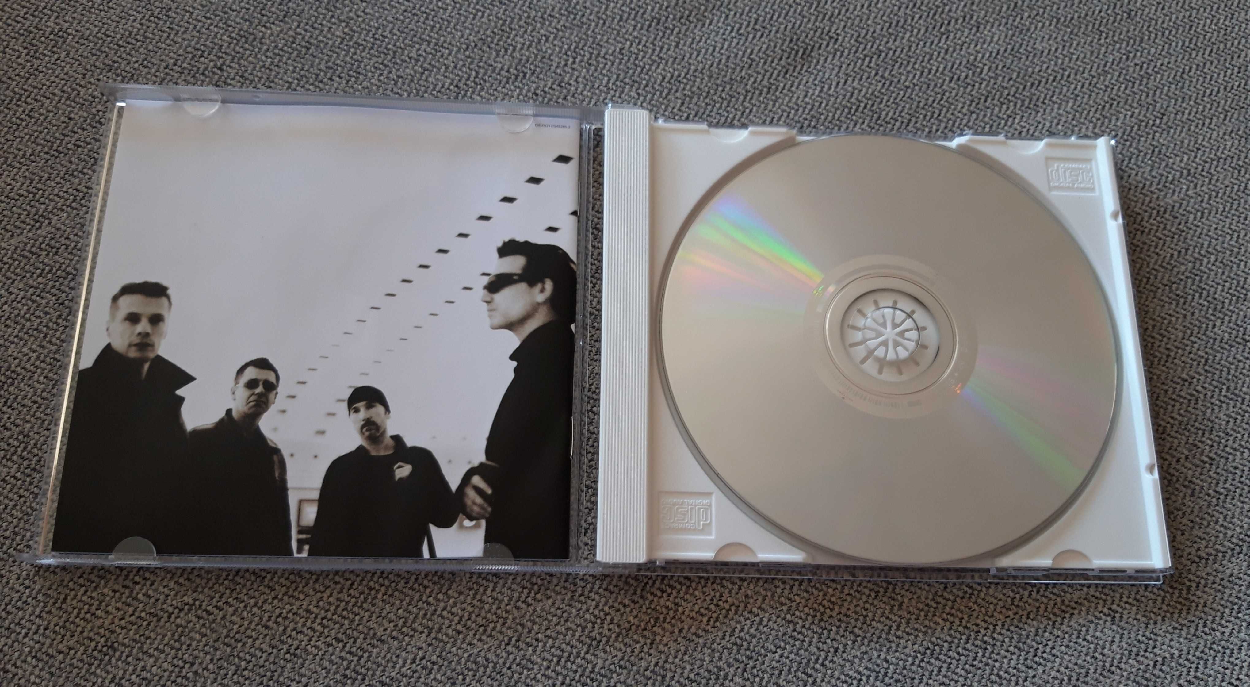 CD de música "All that you can't leave" dos U2