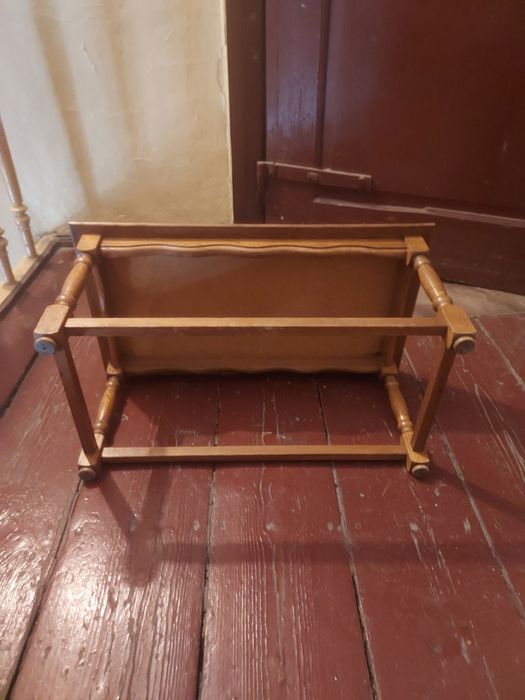 Szafka stolik RTV na kółkach