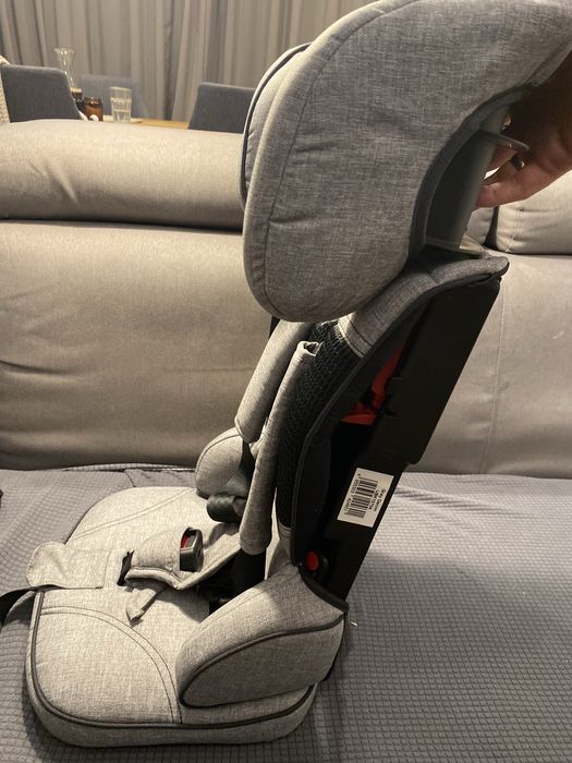 Fotelik samochodowy 9-18kg urban kanga TV  107 przenośny