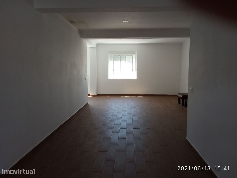 Apartamento T2 em Biscoitos, Praia da Vitória