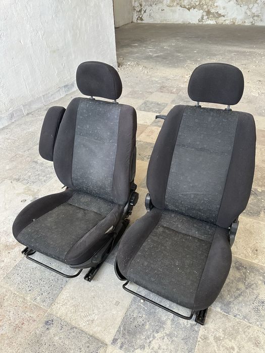 Bancos/Parachoques e quartelad opel zafira 2.0 dti