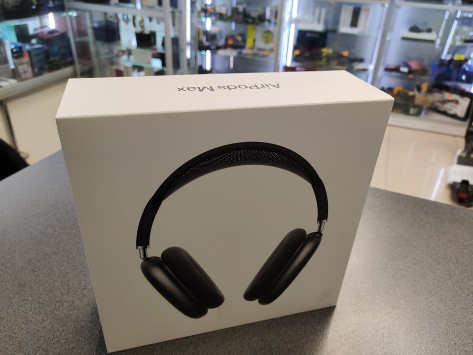 W2//Apple/ AirPods Max/ Szczecin