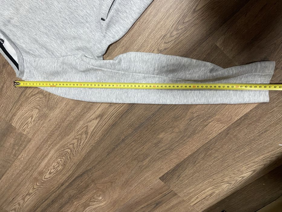 Кофта світшот Uniqlo сіра