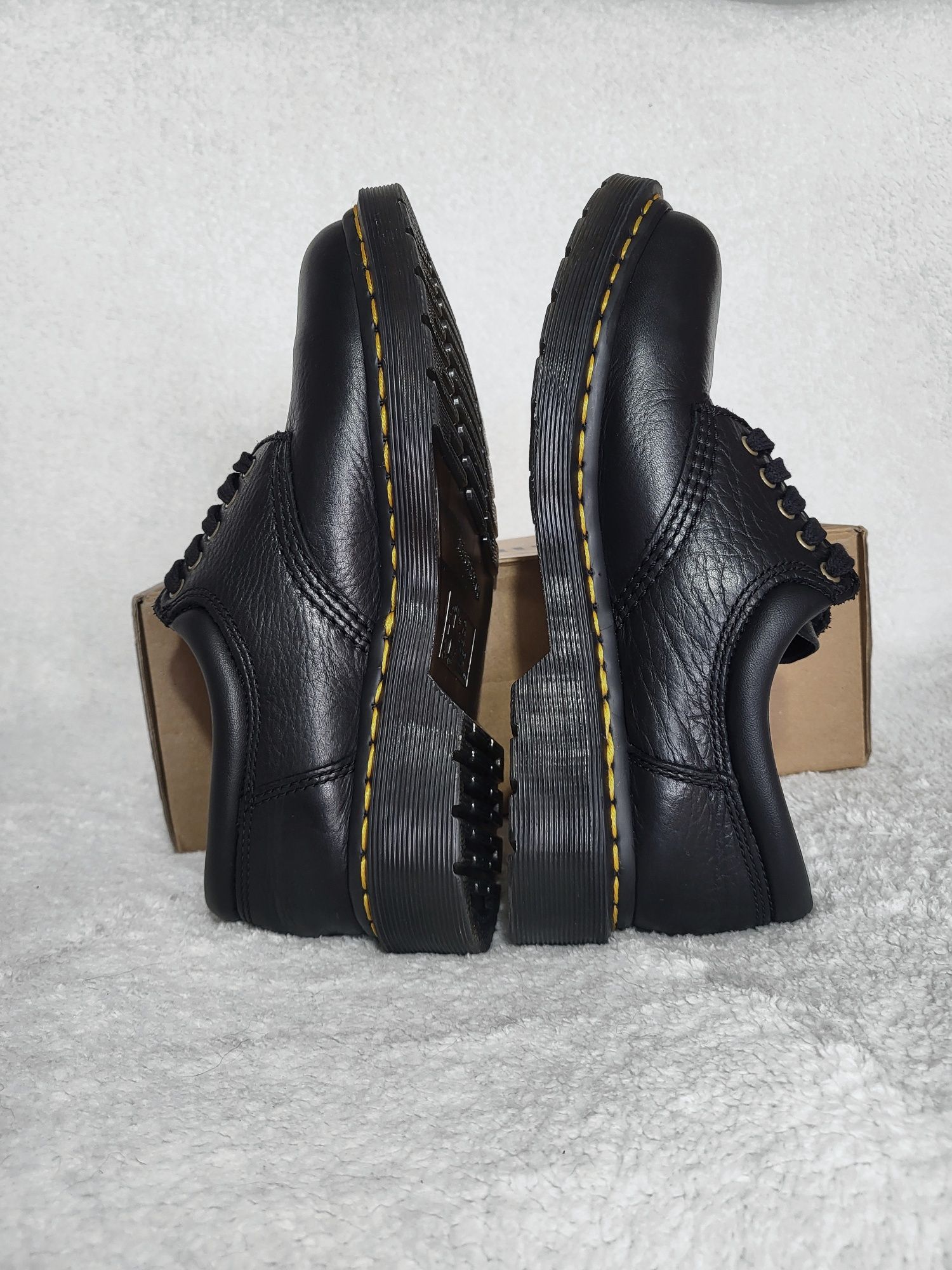 Buty Dr. Martens