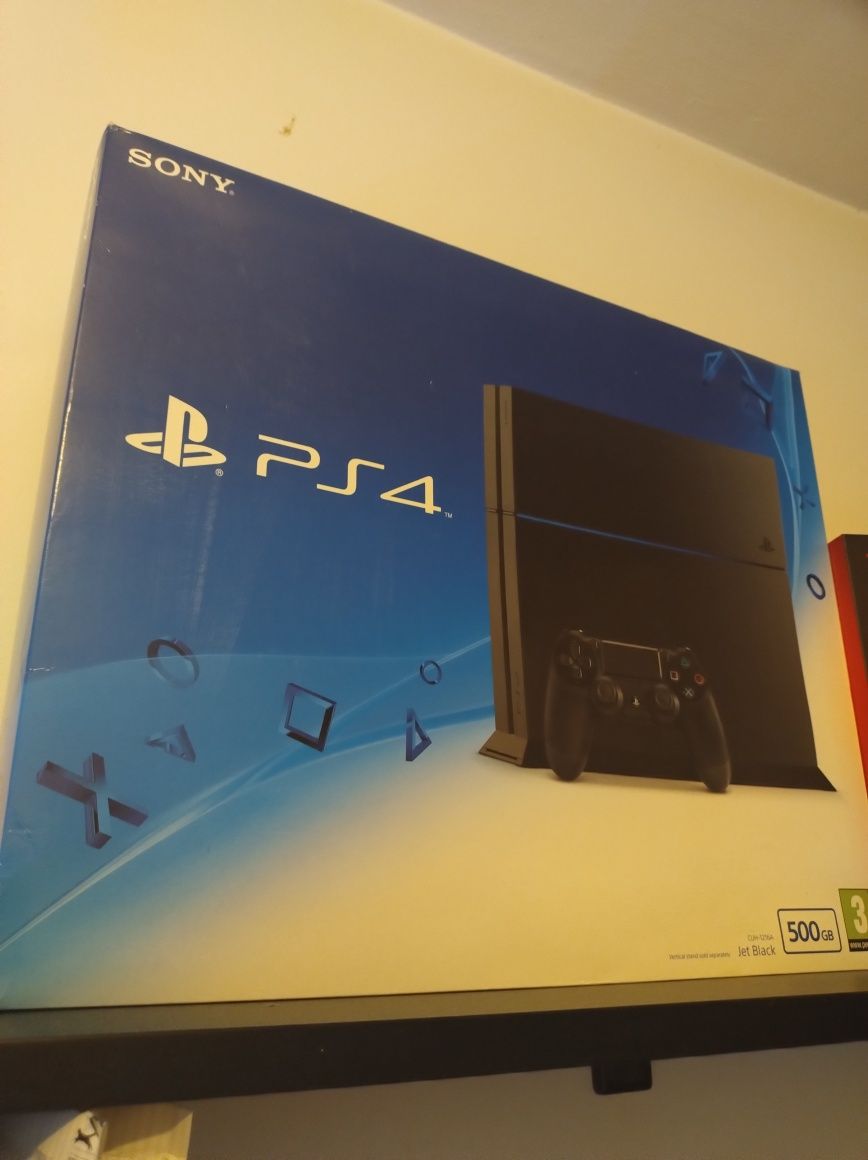 Konsola PS4 500gb