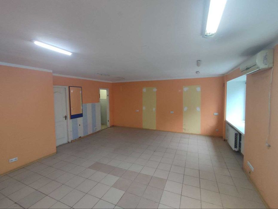 Фасад 40м2 ул. Воробйова 4А/Курська, пр. Повітряних Сил, Солом'янський