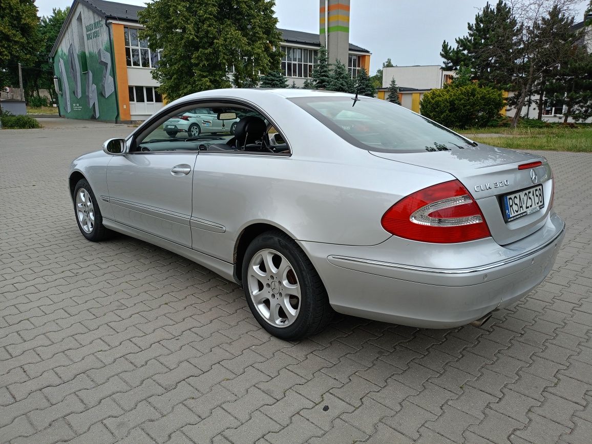 Sprzedam Mercedes CLK 320 benzyna