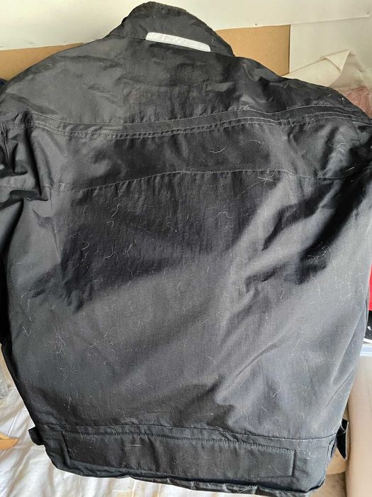 Motard, preto, Tamanho L, excelente estado.