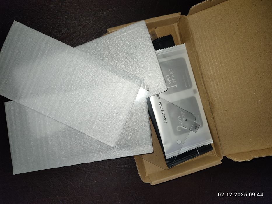 Защитное стекло Poco M6