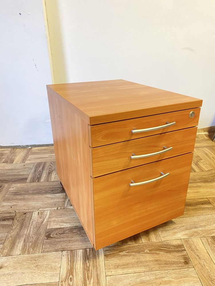 Kontener biurowy/ bardzo dobry stan/ polecam