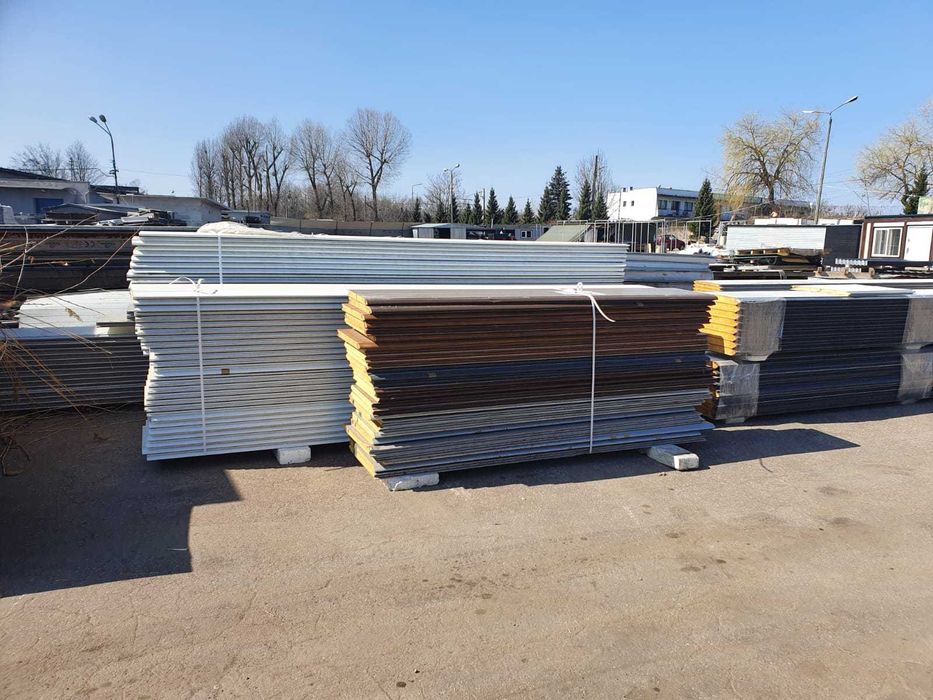 Płyta warstwowa / Ocieplenie ścian, sufitów, dachów..