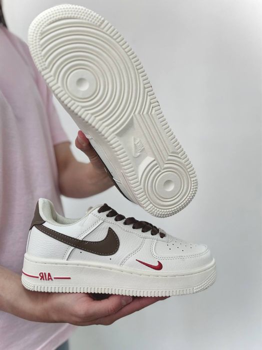 Різновиди жіночих кросівок найк ейр форс nike air force 36-41