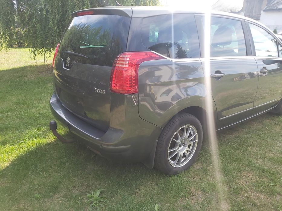 Peugeot 5008 2.0 HDI, 150 Km, 2011r.