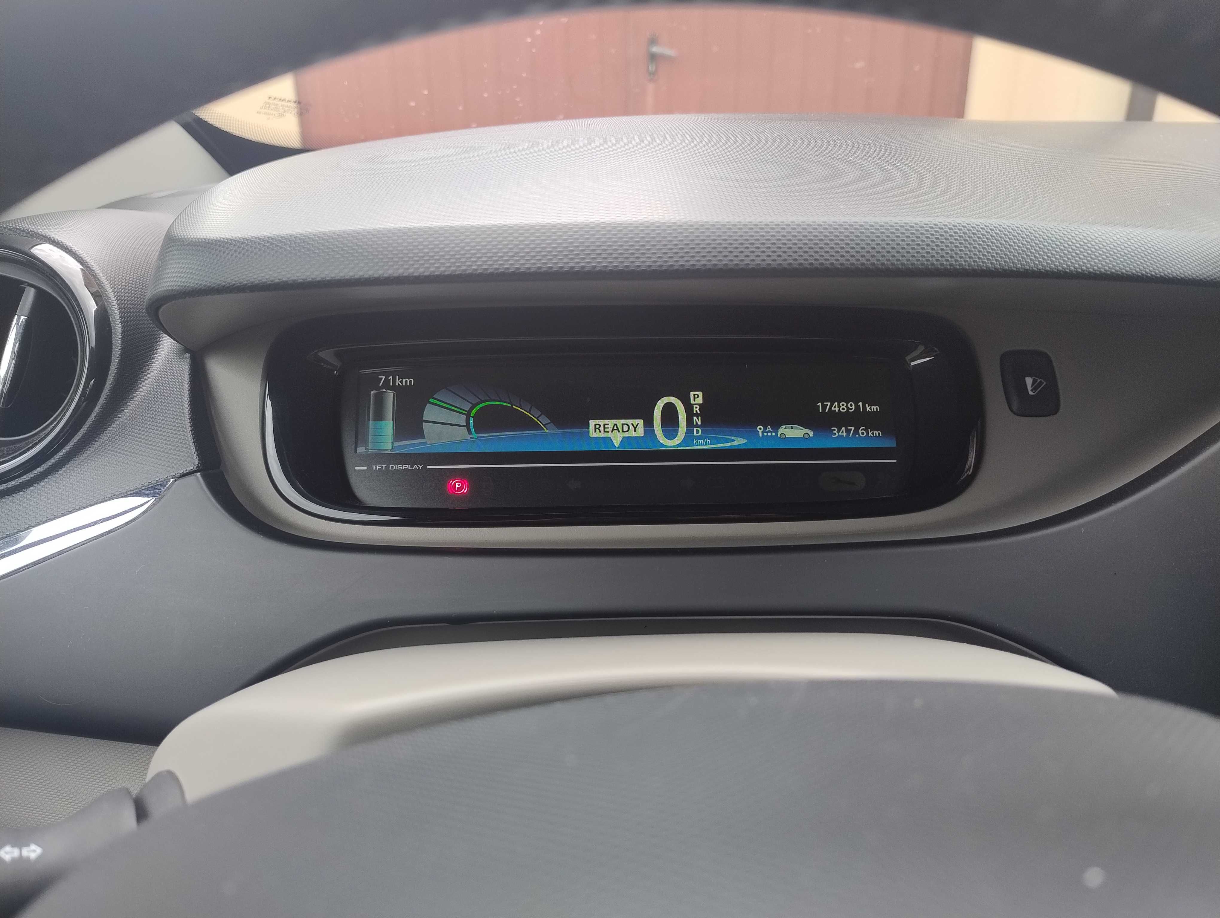 Renault Zoe 25.9кв .2016року