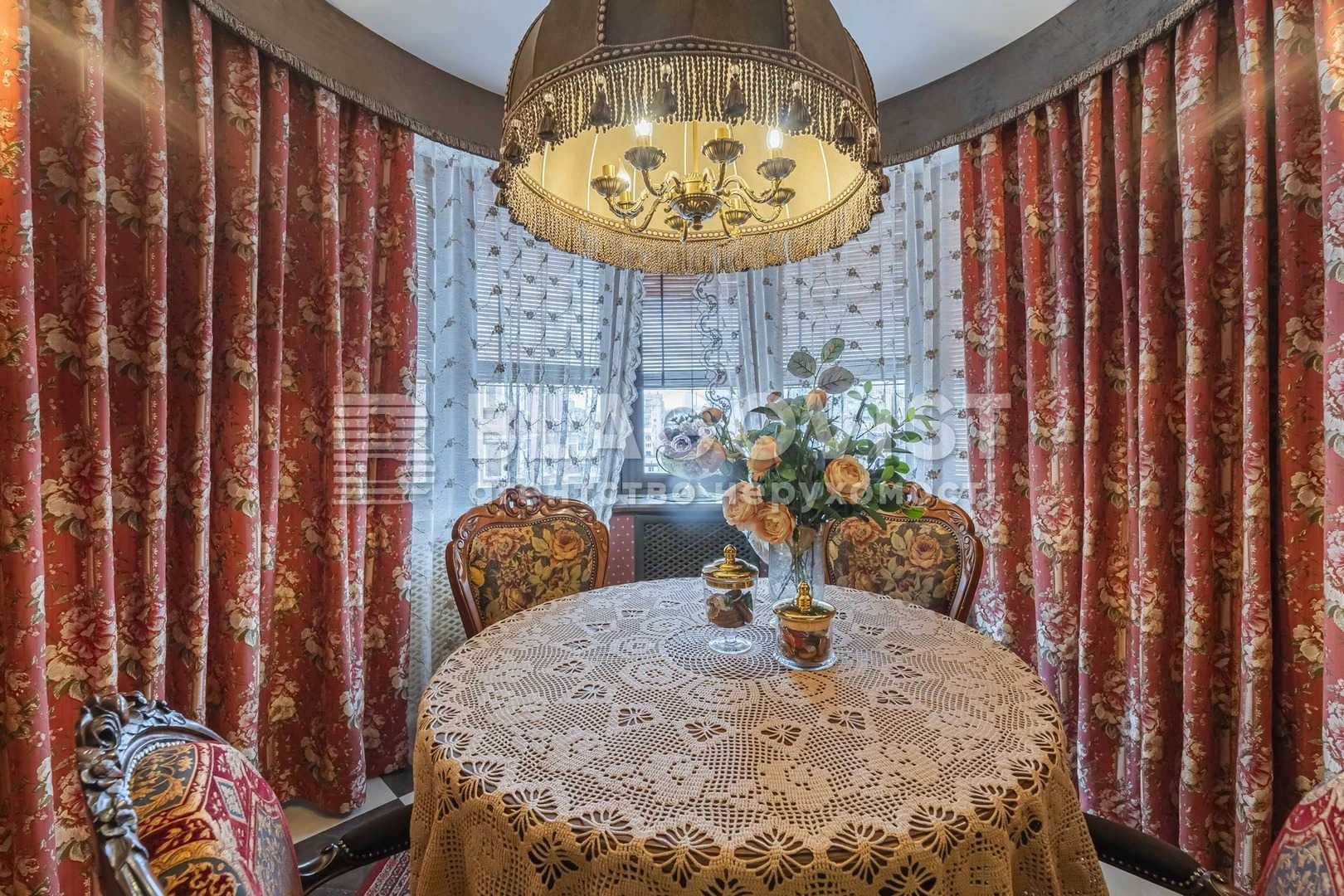 3-к(125м2)Метро Лукьянівка Центр вул Золотоустівська 10/12