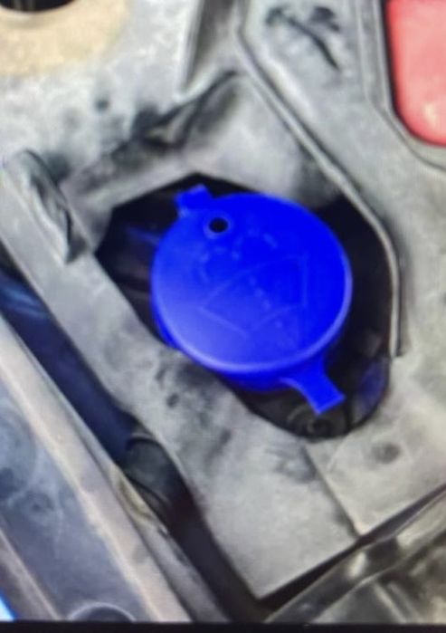 Продам ковпачок кришку бачка омивача на fiat punto doblo вантажівок