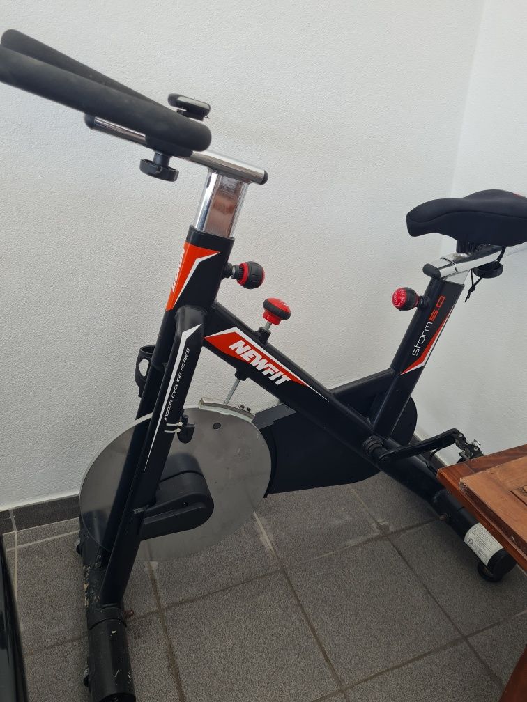 Bicicleta spinning Newfit storm 5.0