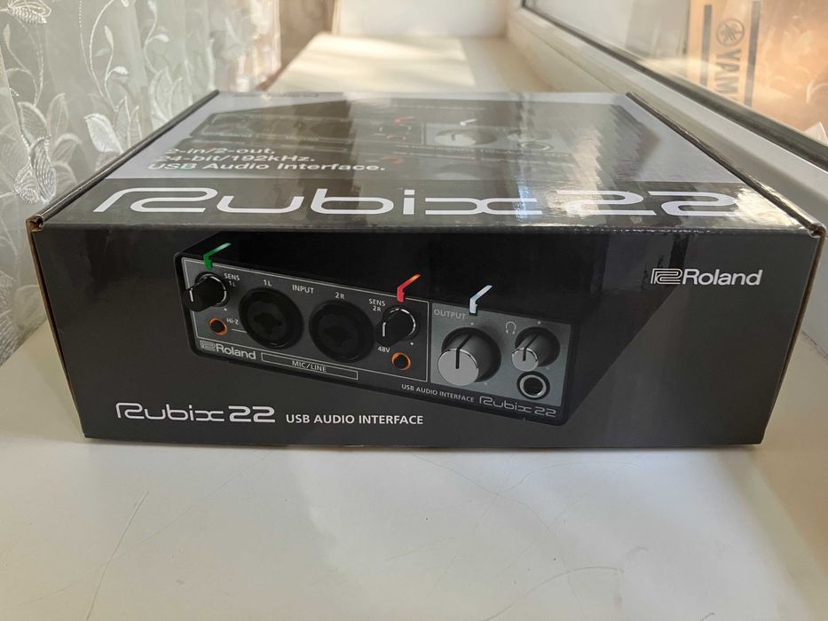 Звукова карта Roland Rubix 22
