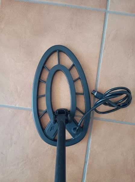 Detetor de metais Fisher F44