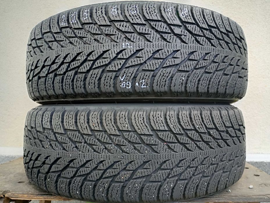 225/60 r18    2шт Nokian 22р. зима шини резина 225 60 18 (w69*2)