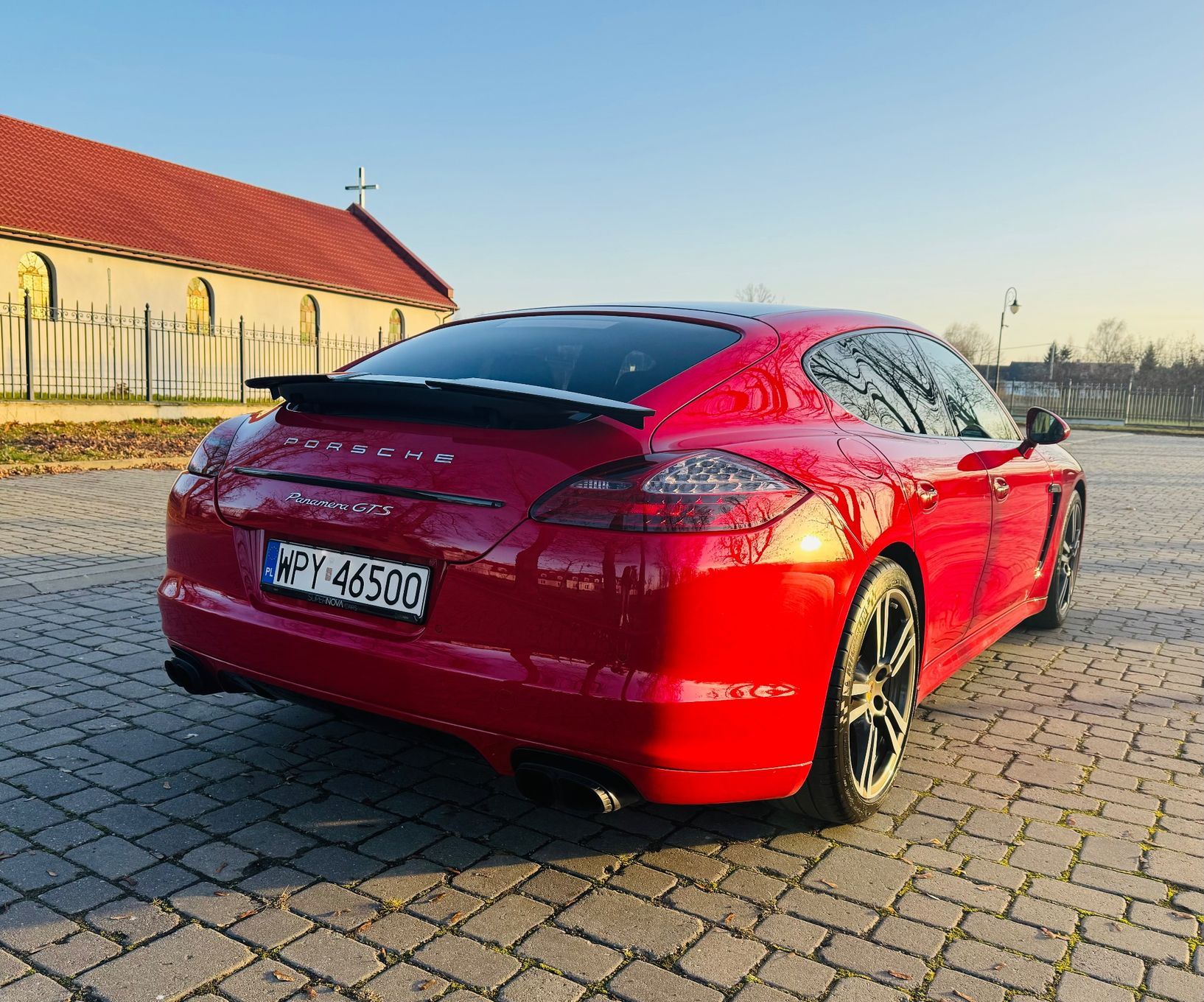 Porsche Panamera Gts