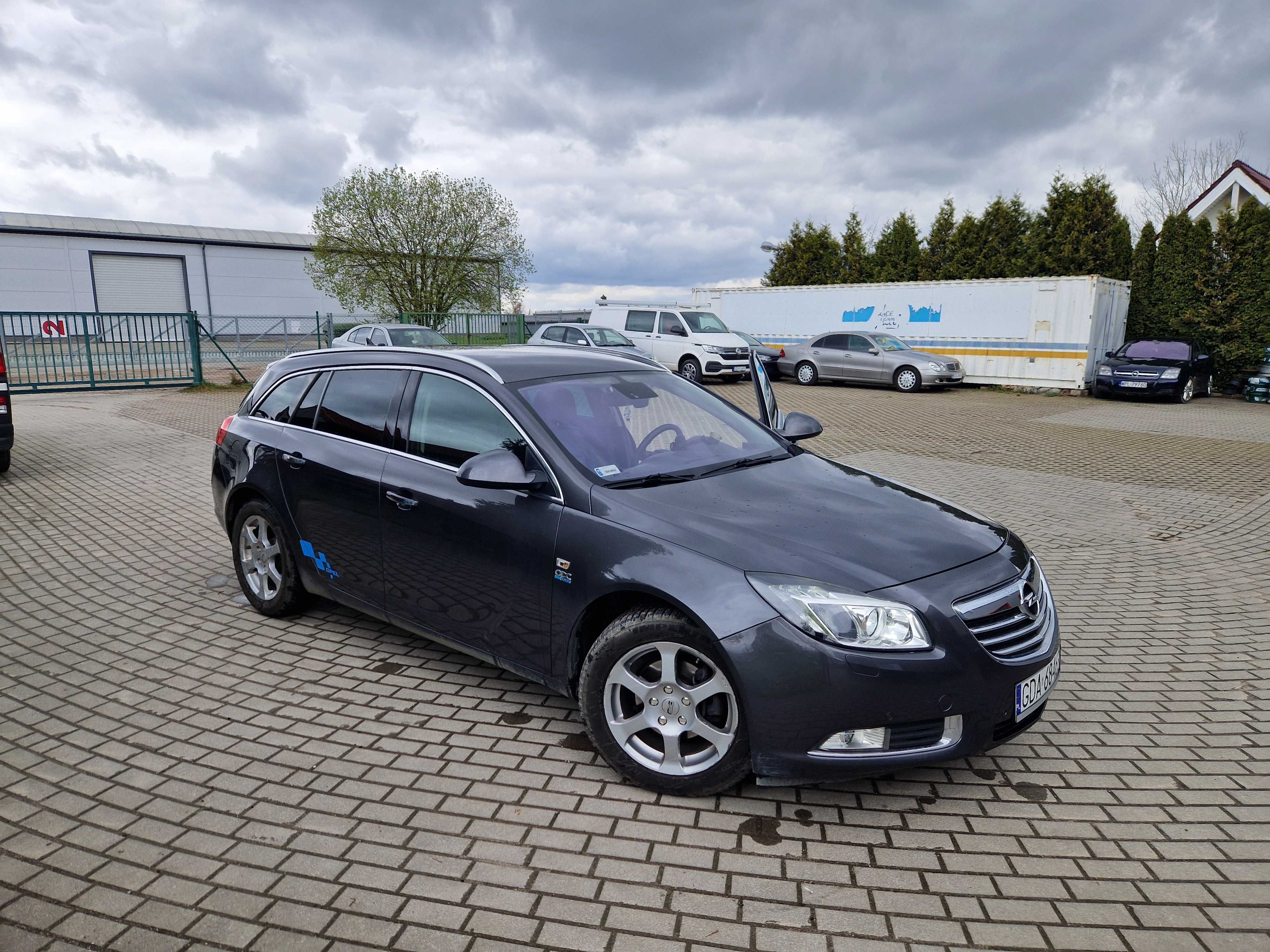 Opel Insignia SportsTourer OPC Line Bardzo zadbana.