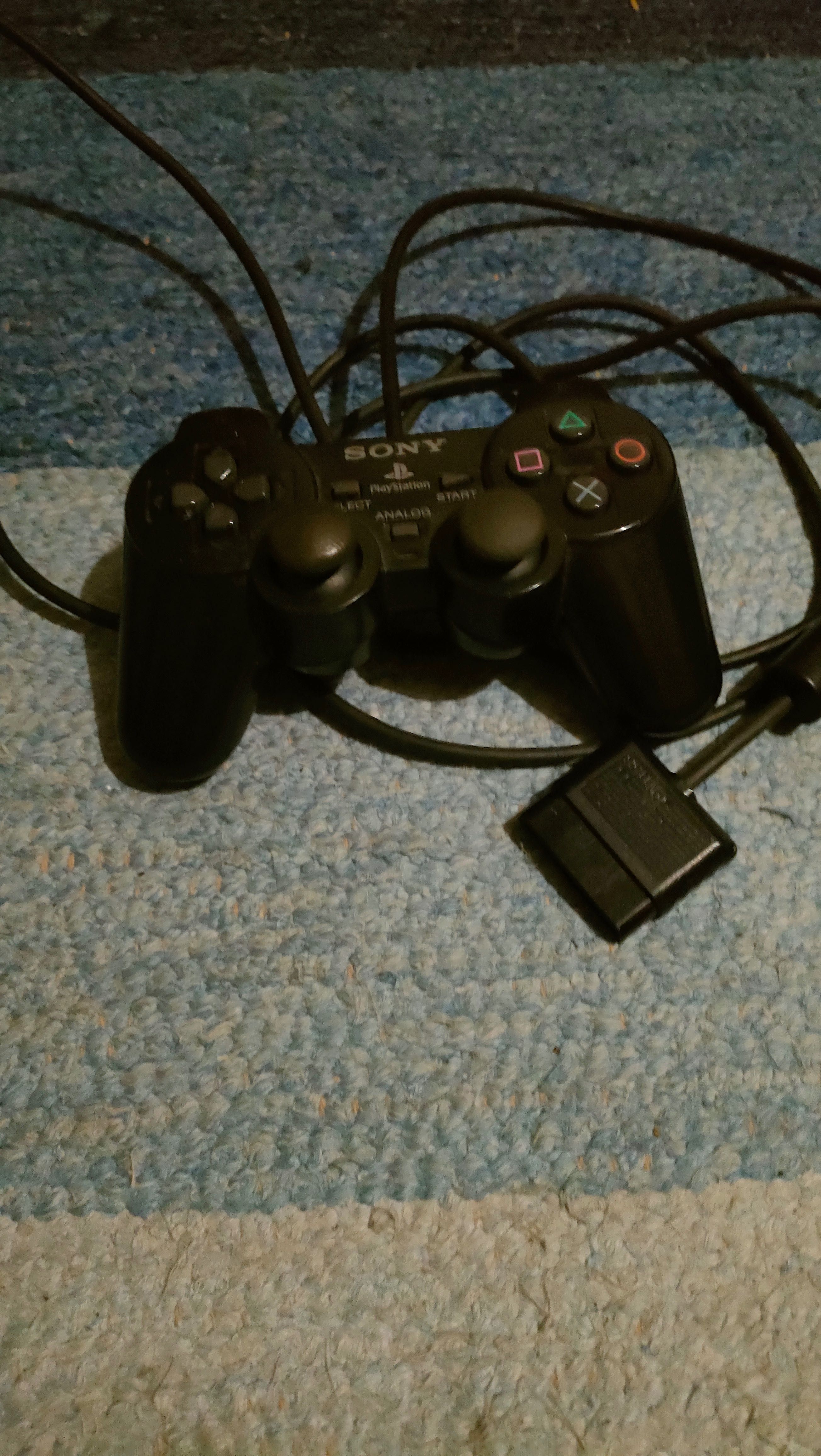 PlayStation 2 Slim + 4 comandos + Multitap + cabos — pack retro