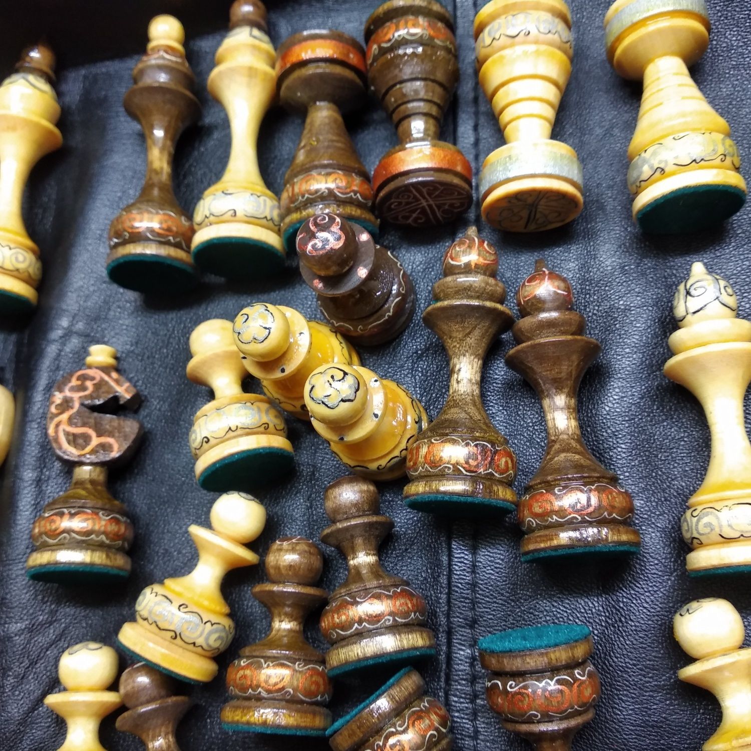 Комплект шахматных фигур
