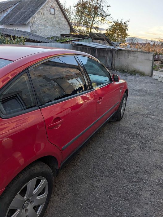 volkswagen passat B5 1.6 2000