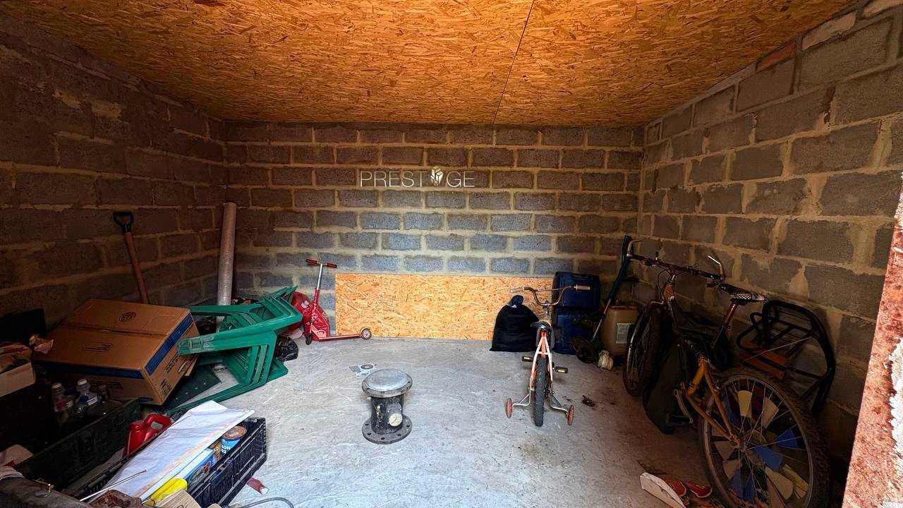 Продається свіженький будинок в селі Надеждівка 10 км від 5 Зарічного