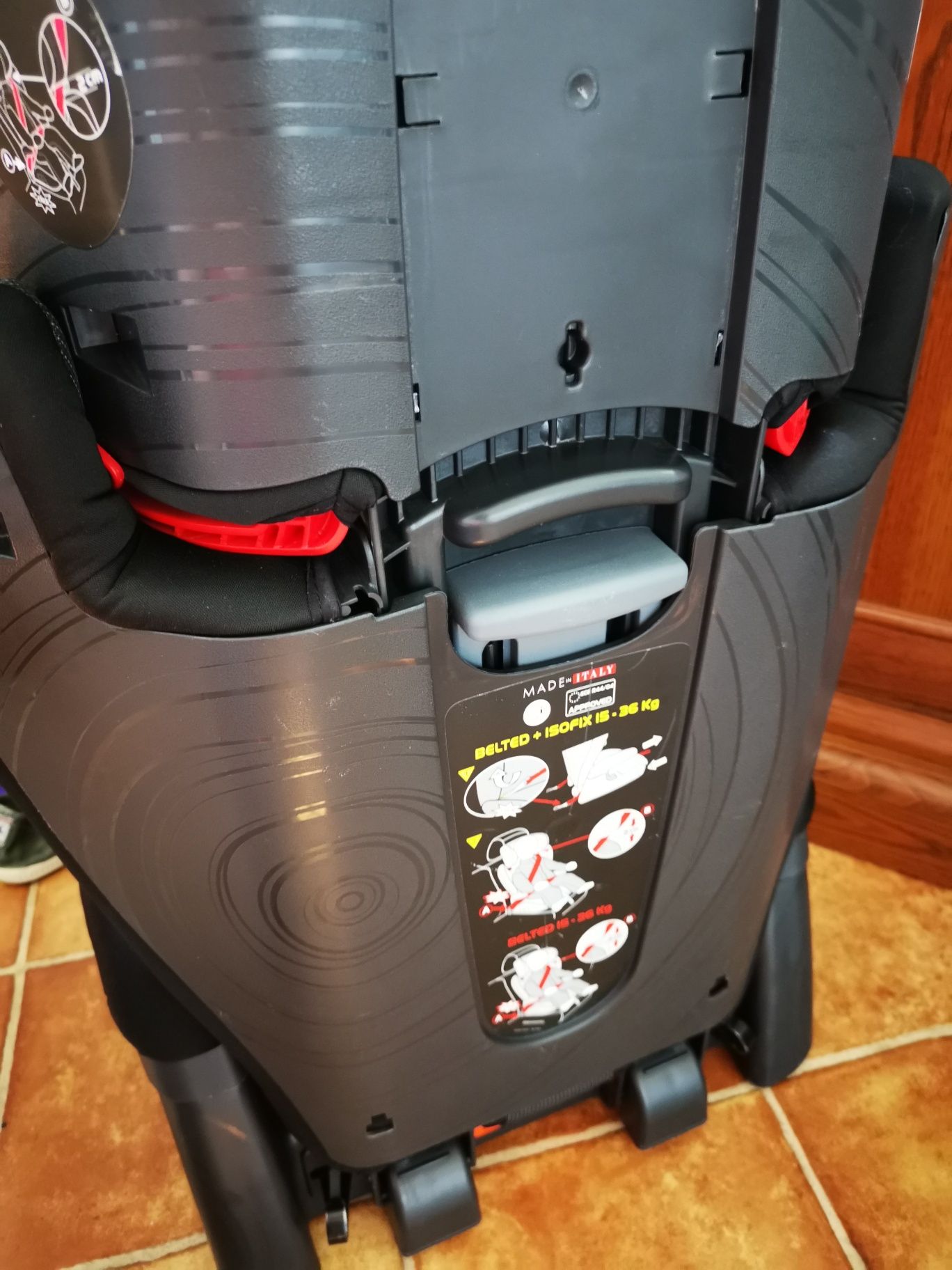 Автокрісло Peg-Perego Viaggio Surefix  бустер Isofix