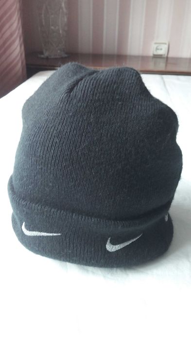 Продам шапку Nike.