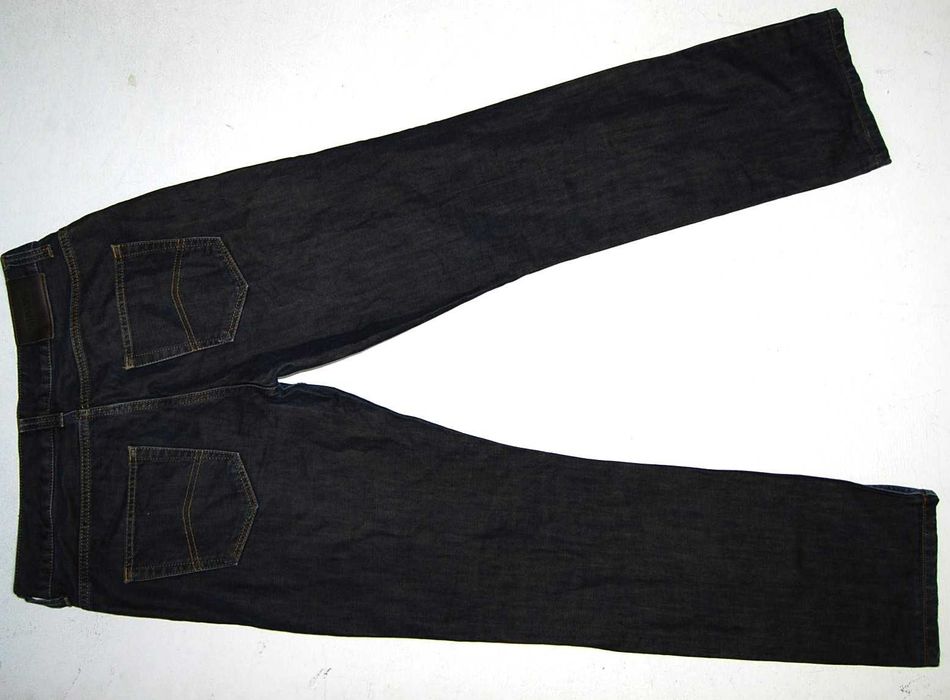 ARMANI COLLEZIONI W32 L 31 PAS 84 jeansy męskie proste