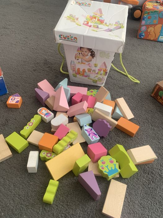 Деревʼяний конструктор. Cubika