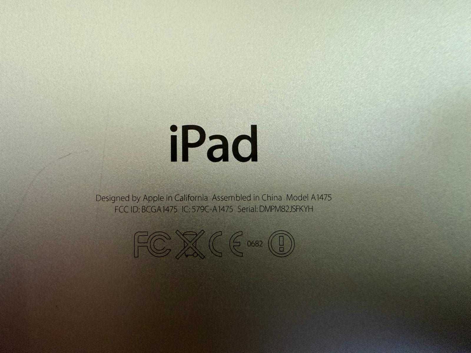 iPad Air 128 GB Wi-Fi + Cellular Model A1475 Rok 2013 - 2014