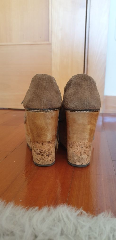 Vendo sapatos de cortiça originais