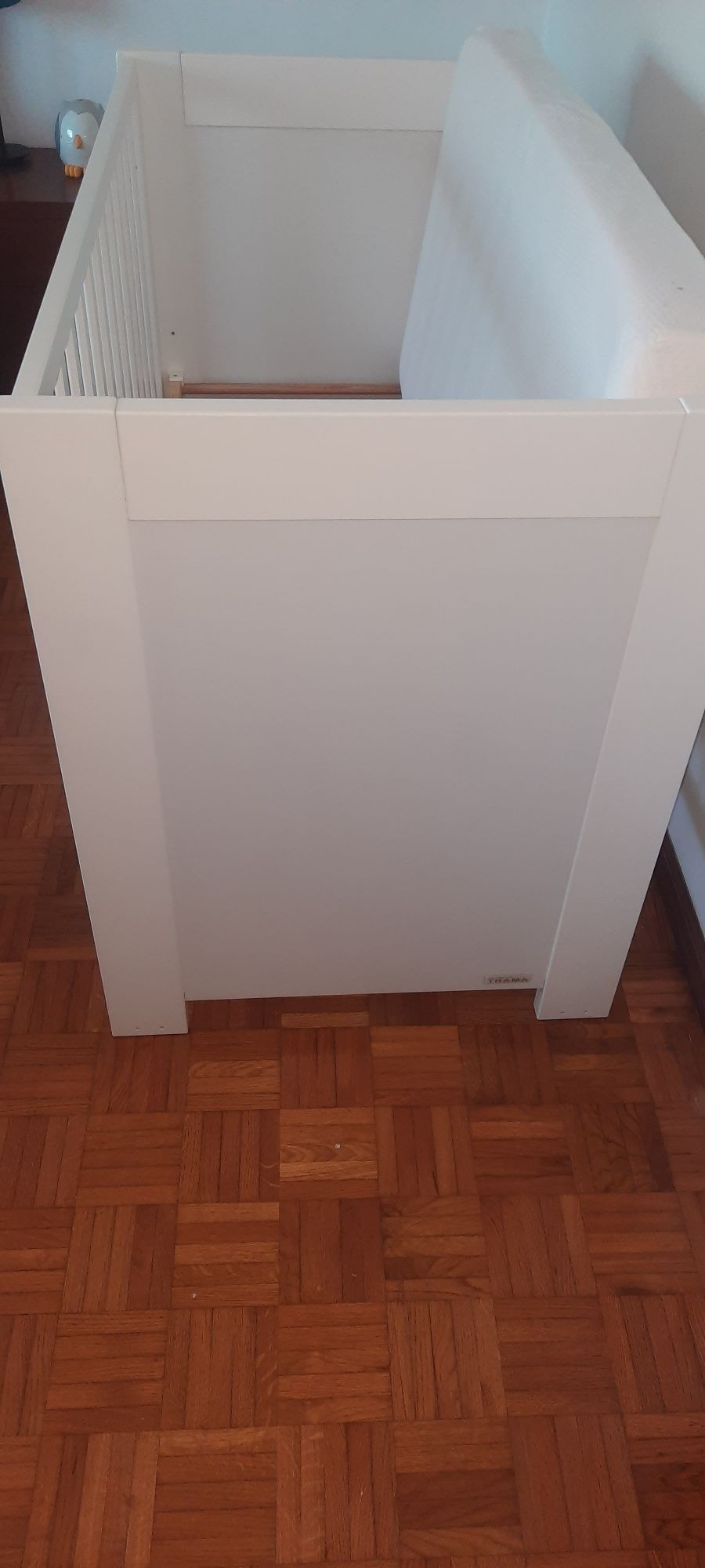 Vendo cama Trama, linha Mónaco 60x120