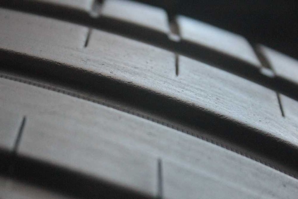 245/45/18 Michelin Pilot Sport 5 245/45 R18 100Y XL 2022r